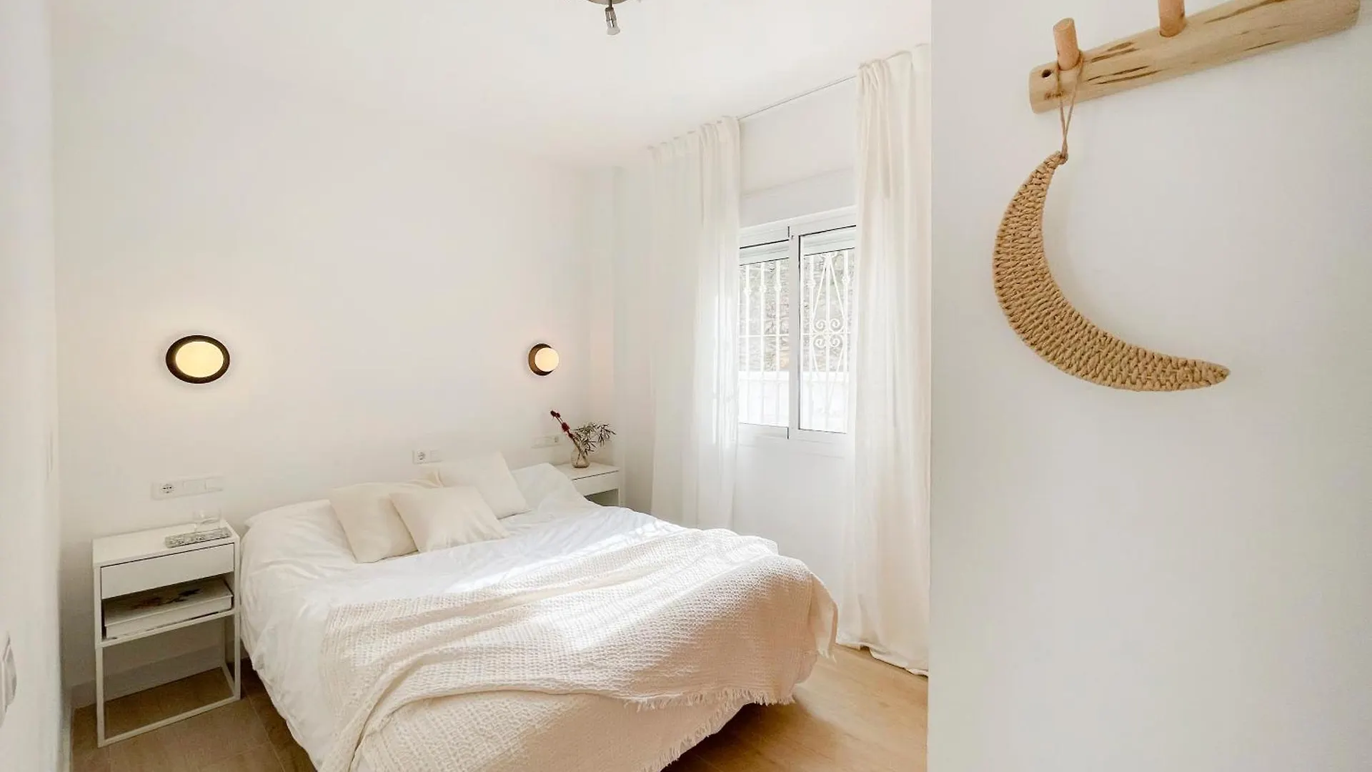 Luxury Villa - Breathtaking Views - Hot Tub - 15' To Beach Cómpeta Španělsko